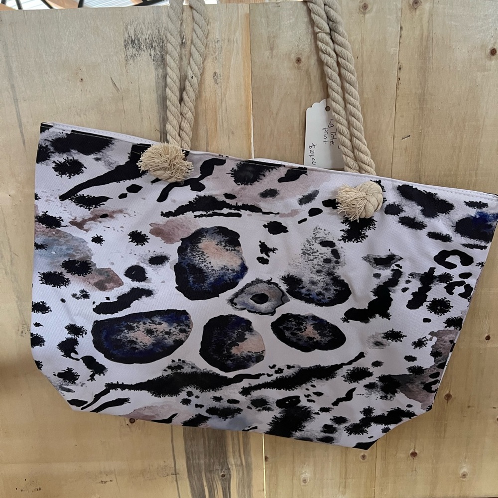 Beach bag, tote bag , new black and silver cheetah print